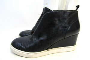 L. Paolo Womens Sz 7.5 M Black Leather Wedge Zip Ankle Fashion Boots